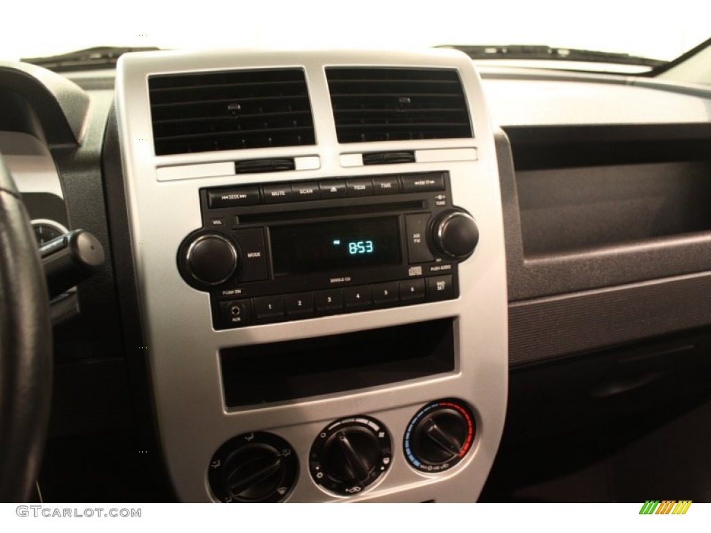 2008 Jeep Patriot Limited 4x4 Audio System Photos