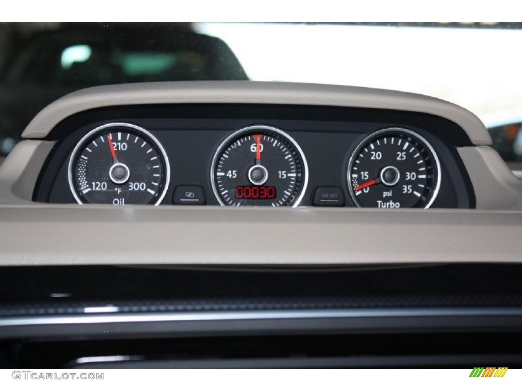 2013 Volkswagen Beetle Turbo Convertible Gauges Photo #78229310