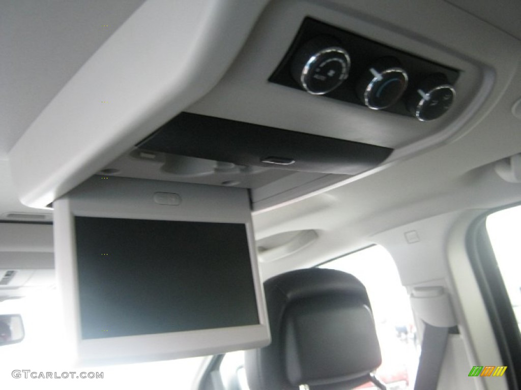 2013 Dodge Journey R/T Entertainment System Photo #78229395