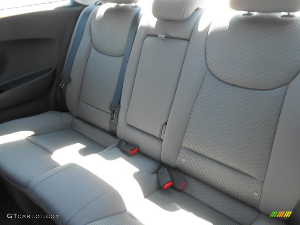 2013 Elantra Coupe GS - Shimmering Air Silver / Gray photo #20