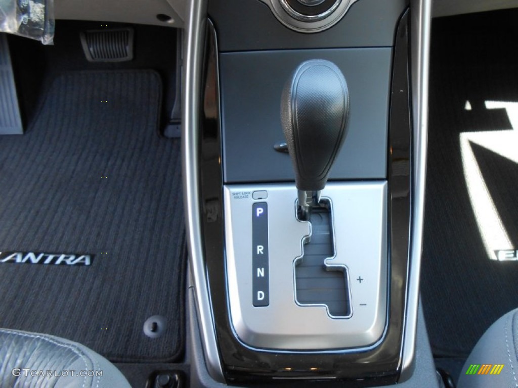 2013 Elantra Coupe GS - Shimmering Air Silver / Gray photo #27