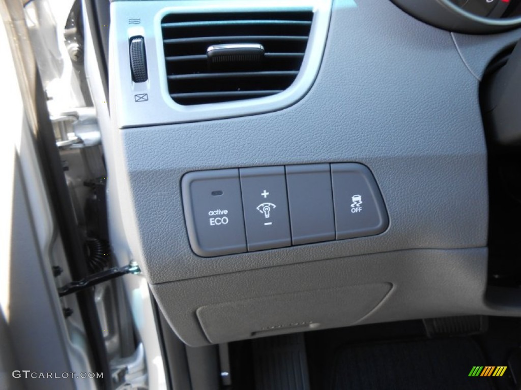 2013 Elantra Coupe GS - Shimmering Air Silver / Gray photo #30