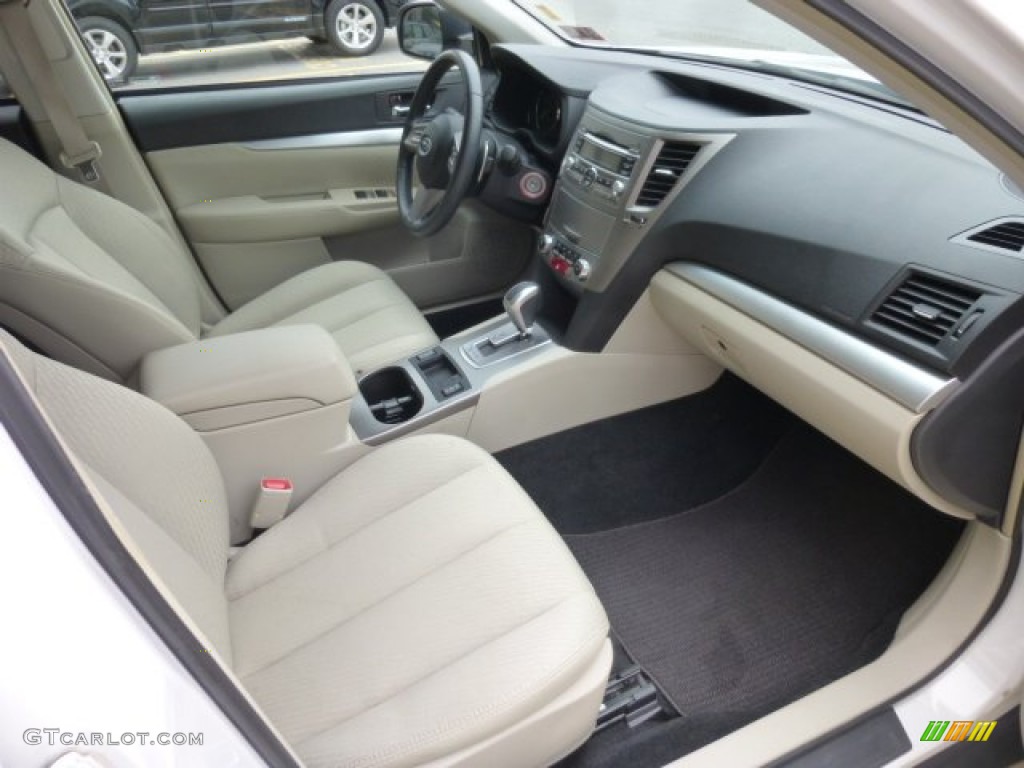 Warm Ivory Interior 2011 Subaru Outback 2.5i Premium Wagon Photo #78231481