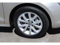 2013 Volkswagen Jetta SE Sedan Wheel and Tire Photo