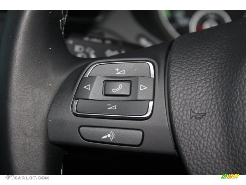 2013 Volkswagen Jetta Hybrid SE Controls Photo #78232627