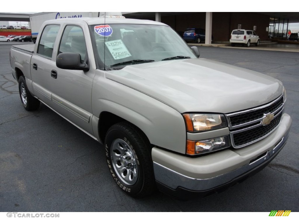 2007 Silverado 1500 Classic LS Crew Cab - Silver Birch Metallic / Dark Charcoal photo #1