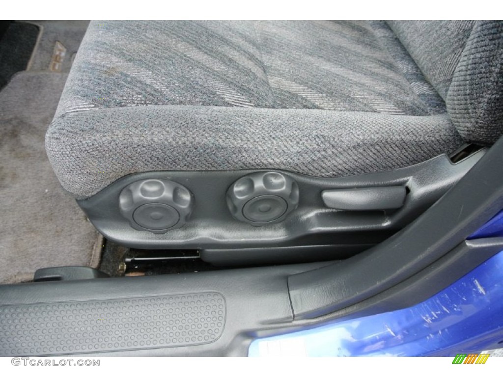 2001 CR-V LX - Electron Blue Metallic / Dark Gray photo #21