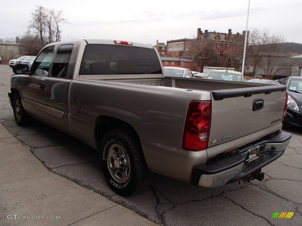 2003 Silverado 1500 LS Extended Cab - Light Pewter Metallic / Dark Charcoal photo #6