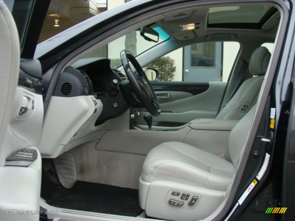 Light Gray Interior 2010 Lexus LS 460 Photo #78235522