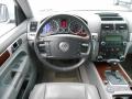 Kristal Gray Steering Wheel Photo for 2004 Volkswagen Touareg #78237786