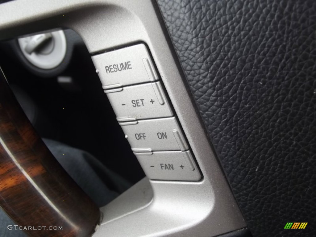 2008 Navigator Luxury 4x4 - Stone Green Metallic / Charcoal Black/Caramel Piping photo #33