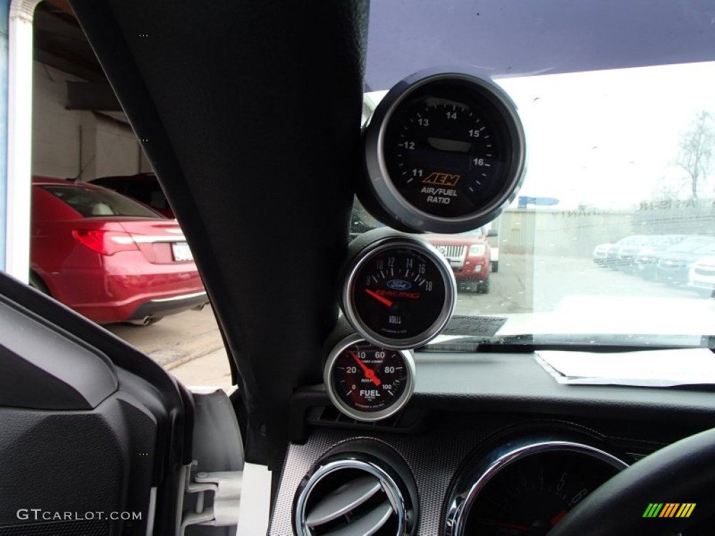 2009 Ford Mustang GT Coupe Custom Gauges Photo #78240217