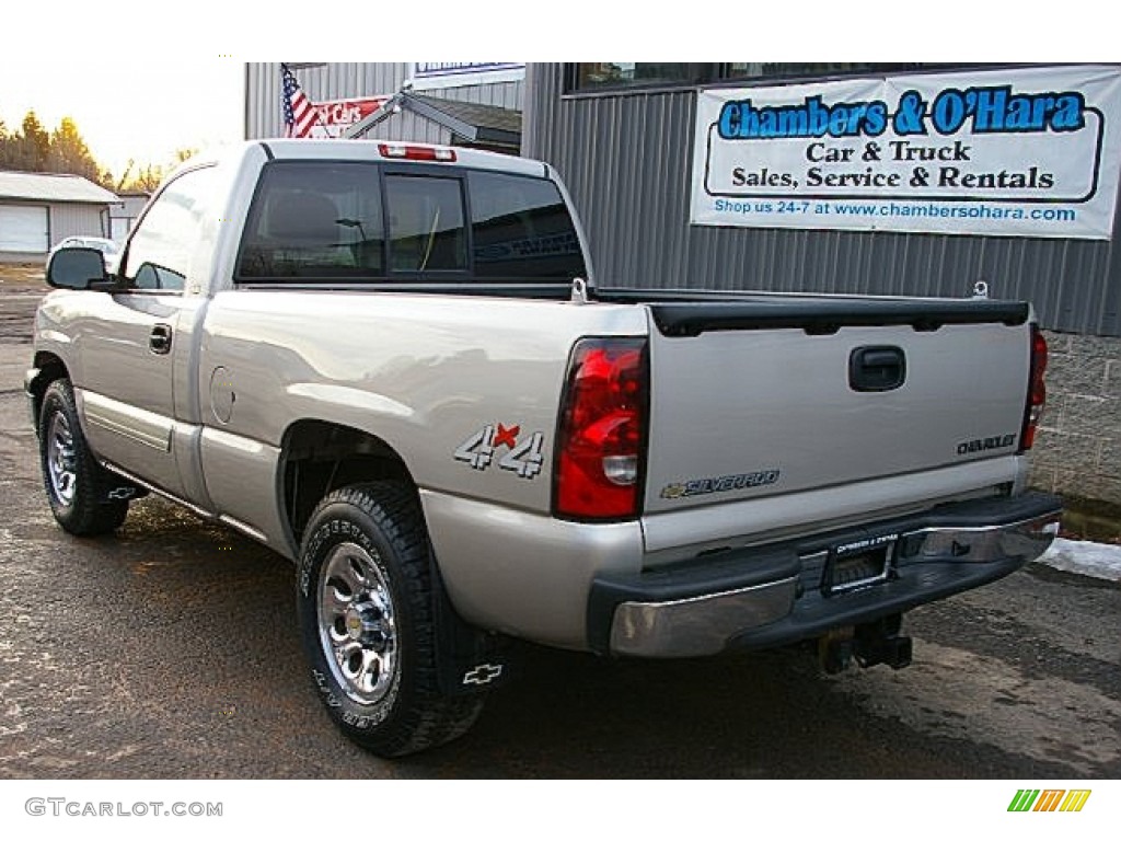 2005 Silverado 1500 LS Regular Cab 4x4 - Silver Birch Metallic / Dark Charcoal photo #4