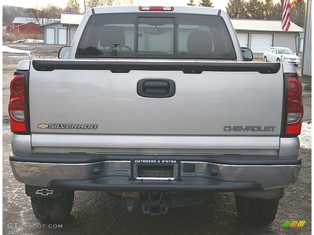 2005 Silverado 1500 LS Regular Cab 4x4 - Silver Birch Metallic / Dark Charcoal photo #5