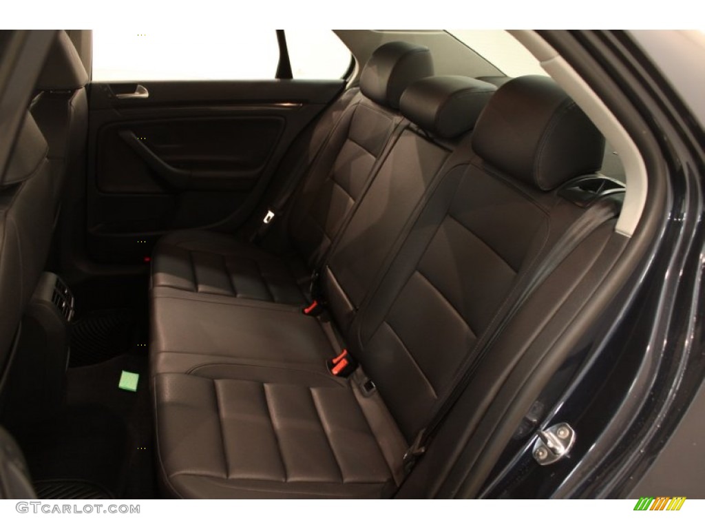 Titan Black Interior 2010 Volkswagen Jetta SE Sedan Photo #78240826