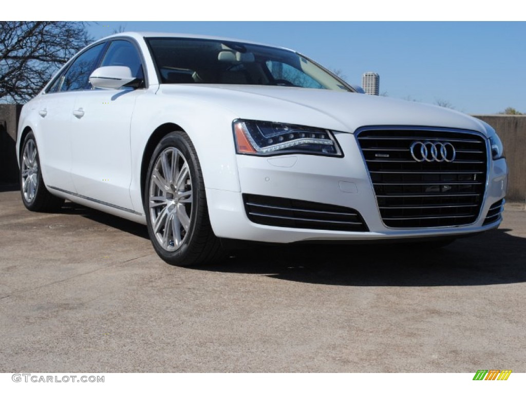 2013 Audi A8 4.0T quattro Exterior Photos