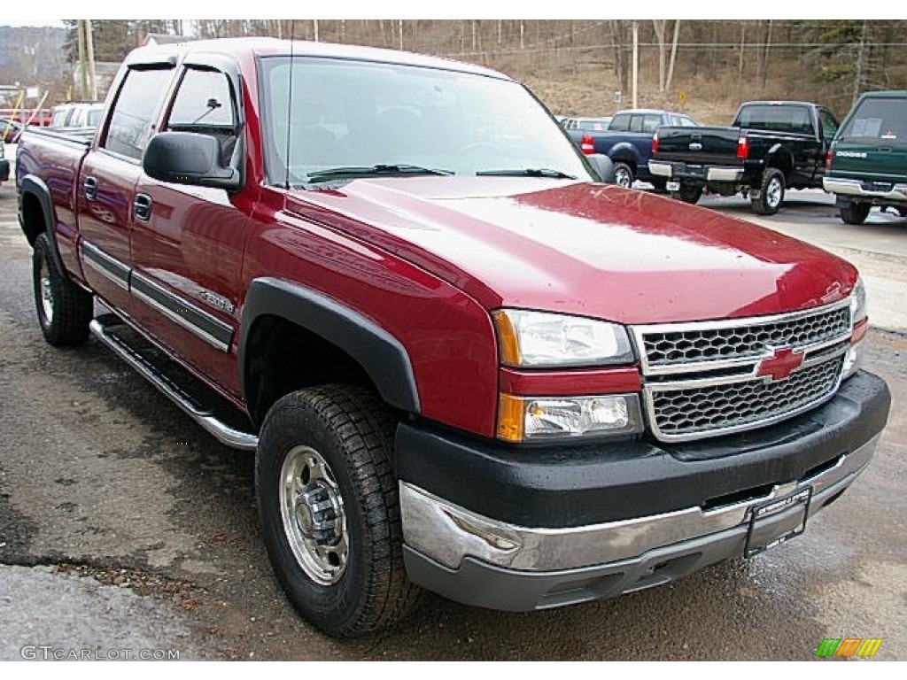 2005 Silverado 2500HD LS Crew Cab 4x4 - Sport Red Metallic / Dark Charcoal photo #8