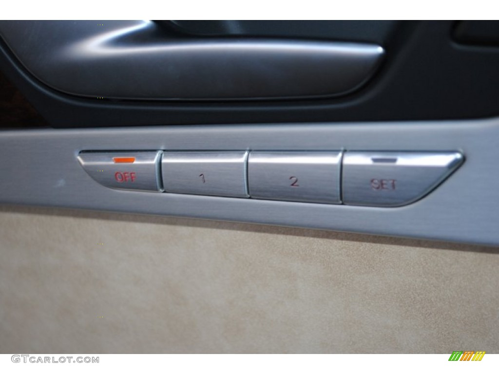 2013 Audi A8 4.0T quattro Controls Photo #78241771