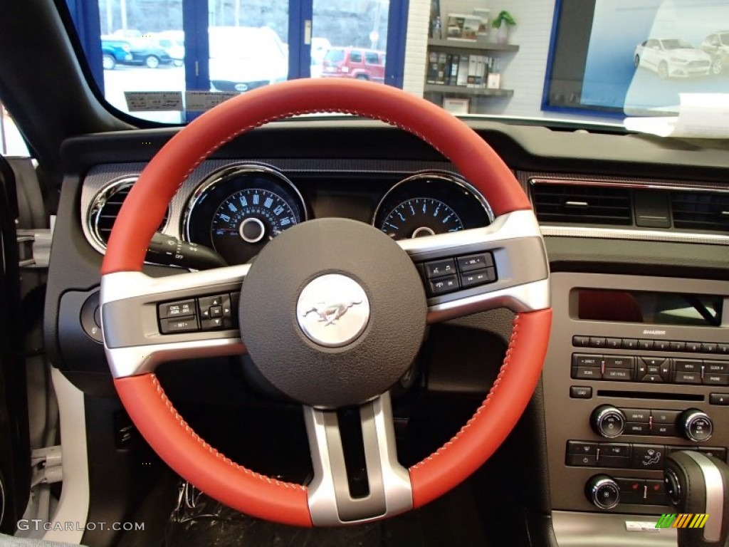2014 Ford Mustang GT Premium Convertible Brick Red/Cashmere Accent Steering Wheel Photo #78242516