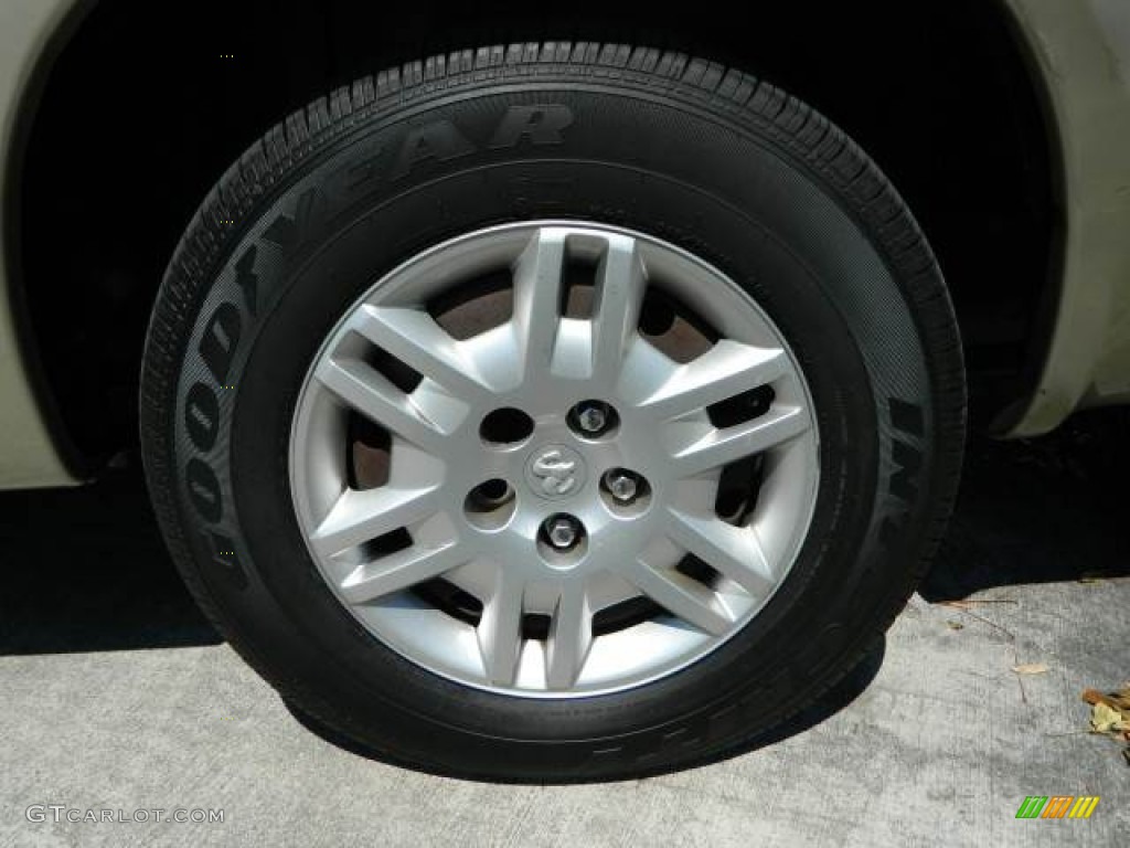 2005 Dodge Grand Caravan SE Wheel Photo #78242521