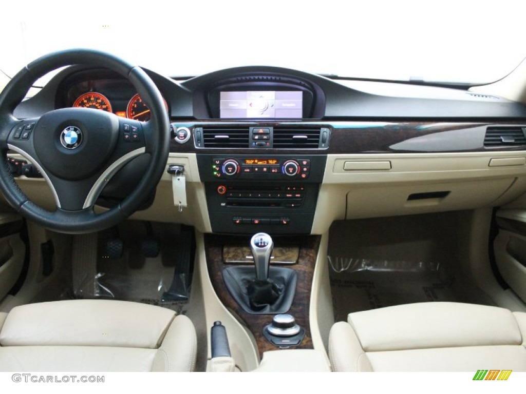 2007 BMW 3 Series 335i Sedan Beige Dashboard Photo #78243260