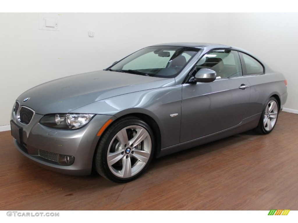 Space Gray Metallic BMW 3 Series