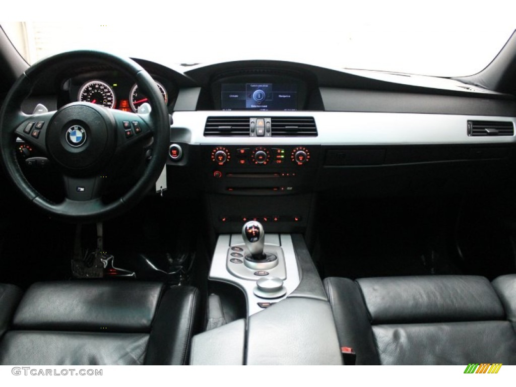 2006 BMW M5 Standard M5 Model Black Dashboard Photo #78244597