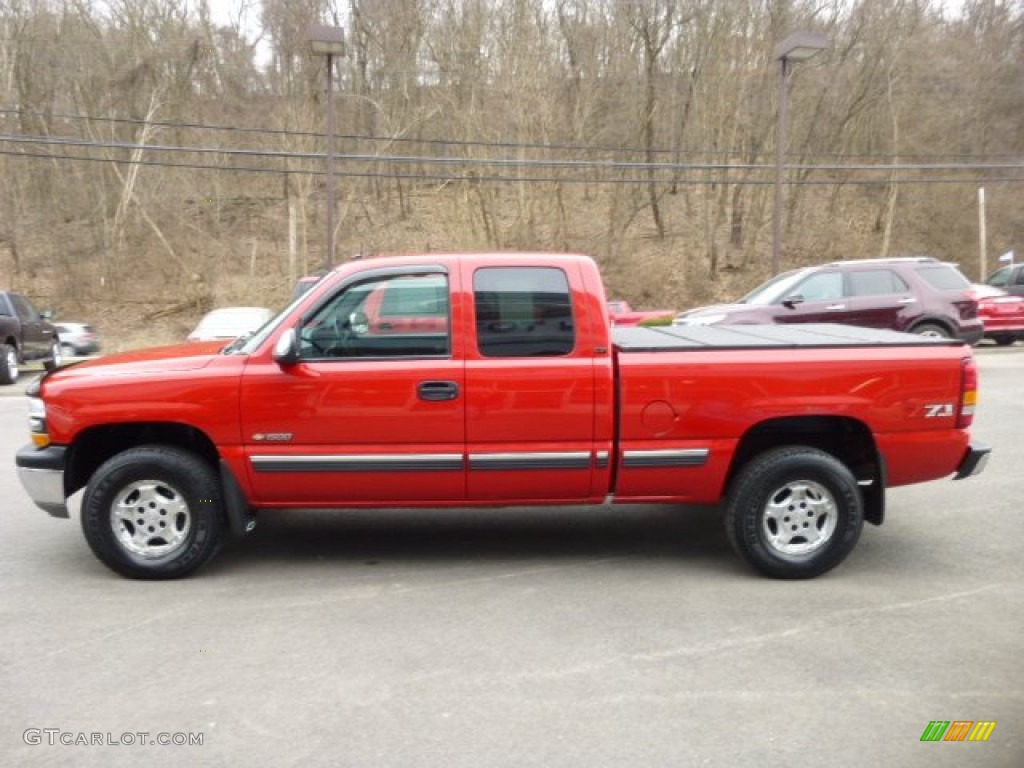 2002 Silverado 1500 LS Extended Cab 4x4 - Victory Red / Graphite Gray photo #5