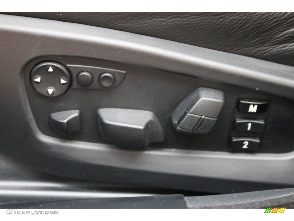 2006 BMW M5 Standard M5 Model Controls Photo #78244873