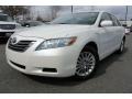 070 - Blizzard White Pearl Toyota Camry (2007-2017)