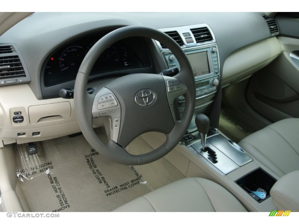 2007 Camry Hybrid - Blizzard White Pearl / Bisque photo #27