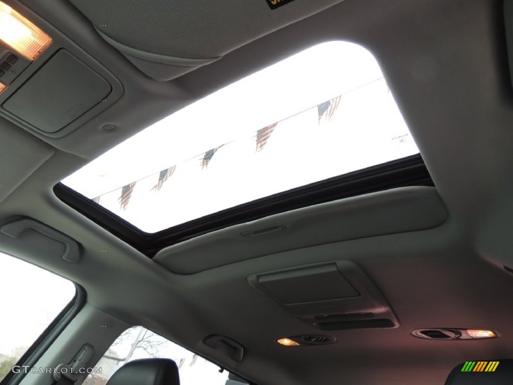 2008 Honda Odyssey Touring Sunroof Photos