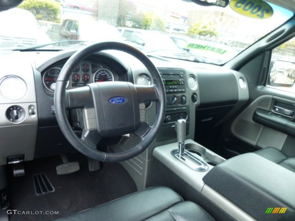 Black Interior 2005 Ford F150 FX4 SuperCab 4x4 Photo #78248192