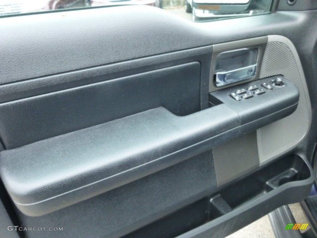 2005 F150 FX4 SuperCab 4x4 - True Blue Metallic / Black photo #17