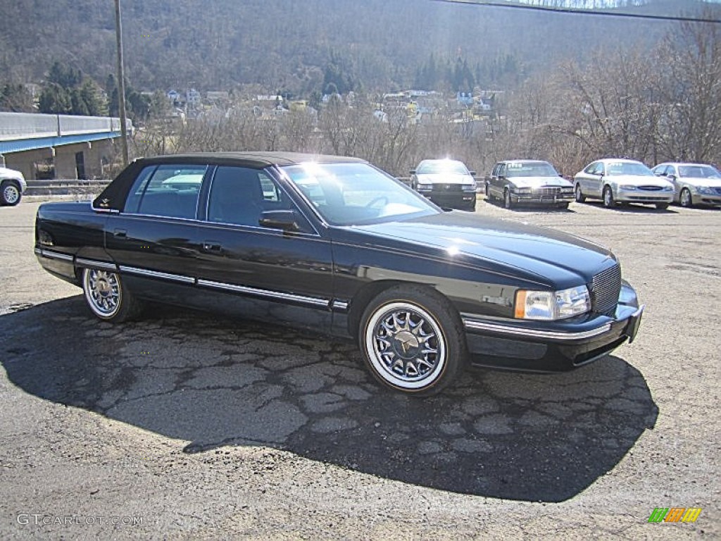 1999 DeVille Sedan - Sable Black / Black photo #1