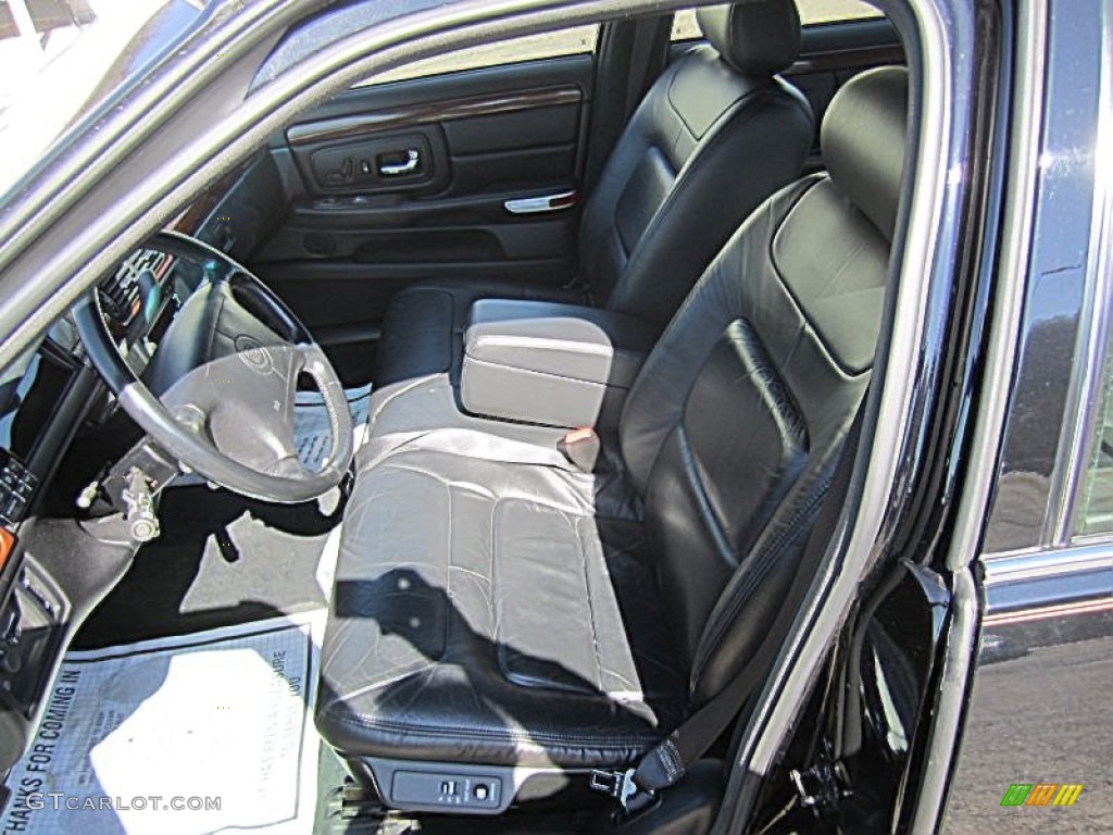 1999 Cadillac DeVille Sedan Front Seat Photo #78249714