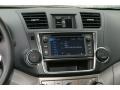 2013 Blizzard White Pearl Toyota Highlander V6 4WD  photo #6