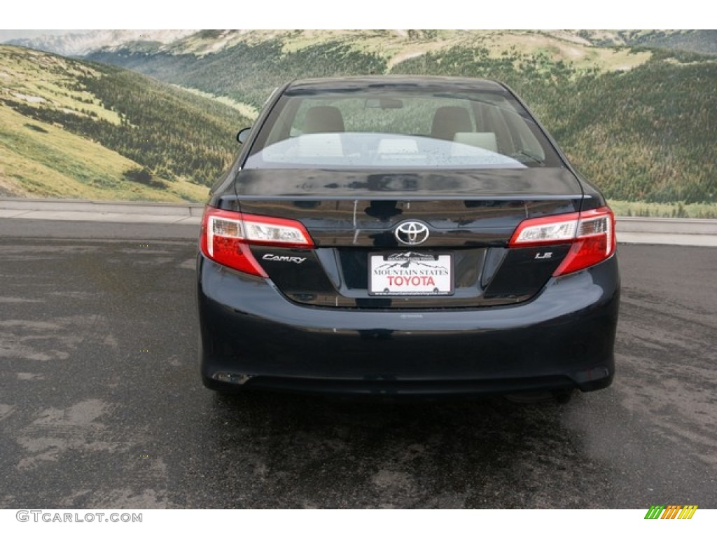 2013 Camry LE - Cosmic Gray Metallic / Ivory photo #4