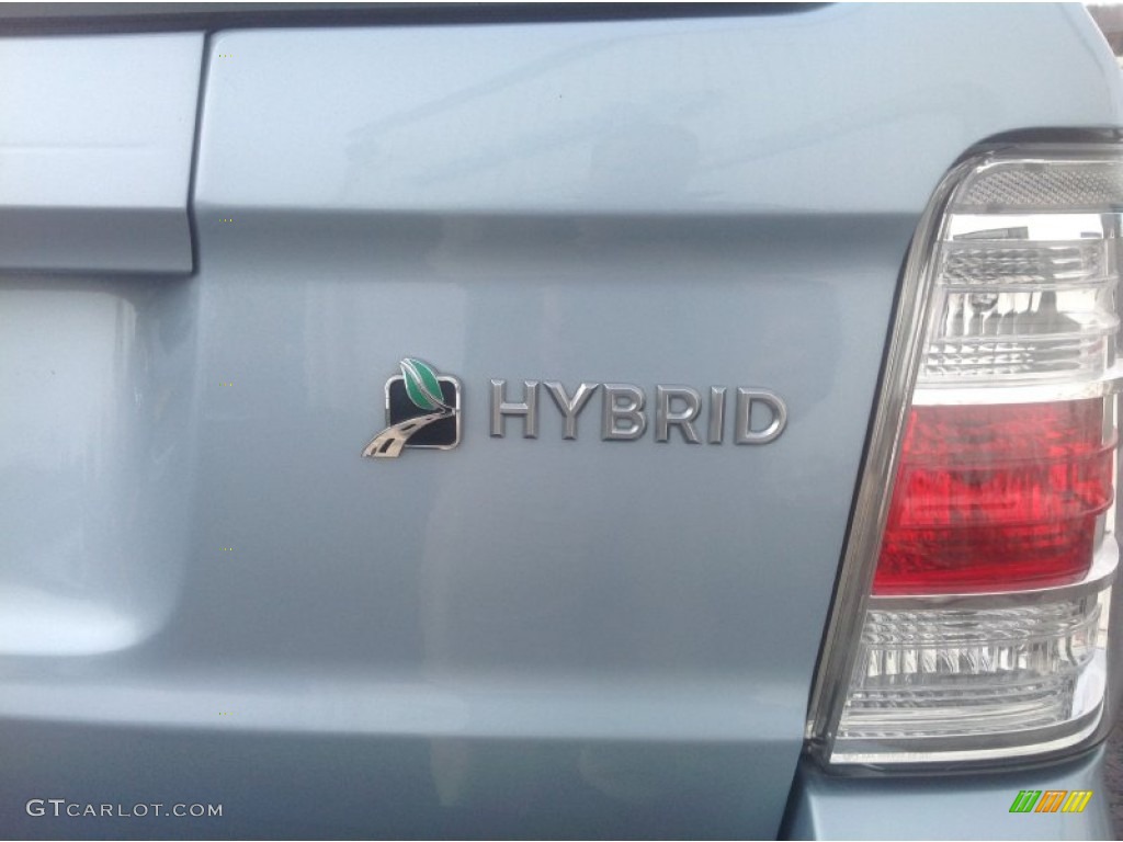 2008 Mercury Mariner Hybrid 4WD Marks and Logos Photos