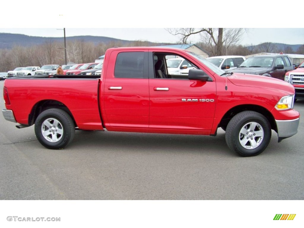 2012 Ram 1500 SLT Quad Cab 4x4 - Flame Red / Light Pebble Beige/Bark Brown photo #4