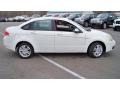 White Suede - Focus SEL Sedan Photo No. 4