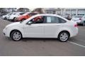 White Suede - Focus SEL Sedan Photo No. 8