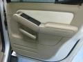 White Suede - Explorer Sport Trac XLT 4x4 Photo No. 22