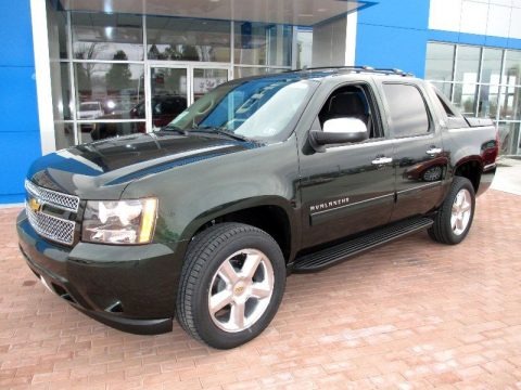 2013 Chevrolet Avalanche LS 4x4 Data, Info and Specs