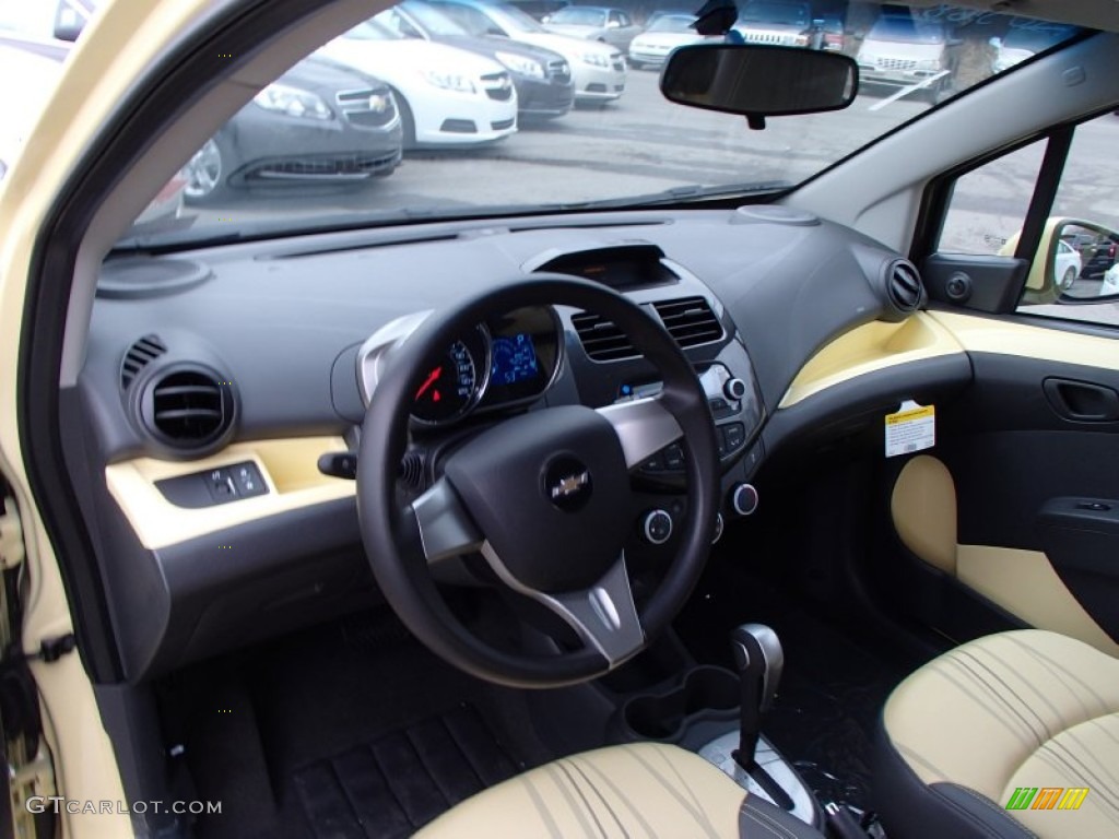 Yellow/Yellow Interior 2013 Chevrolet Spark LS Photo #78259684