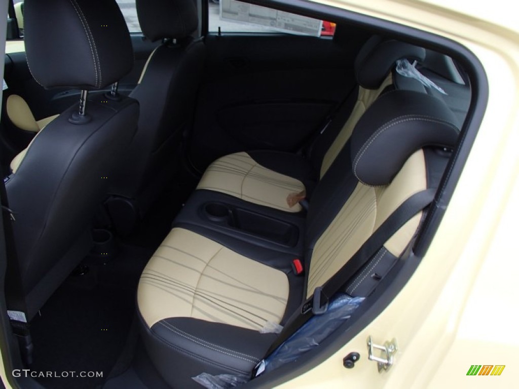 Yellow/Yellow Interior 2013 Chevrolet Spark LS Photo #78259723