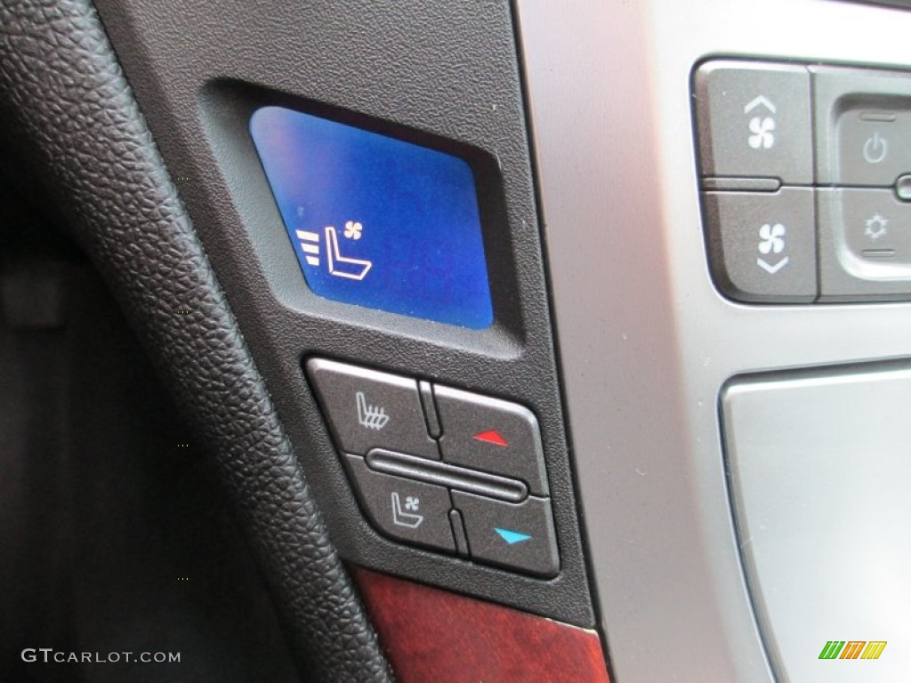 2008 Cadillac CTS 4 AWD Sedan Controls Photo #78260024