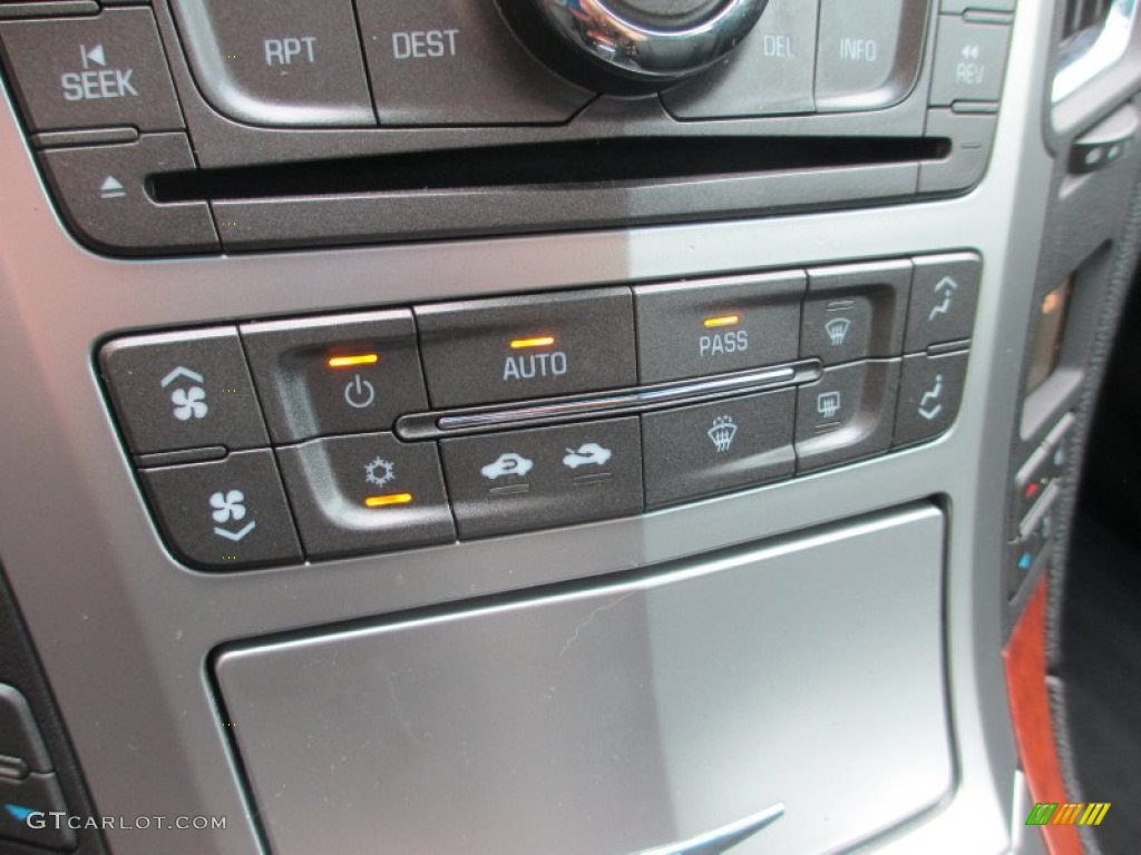 2008 Cadillac CTS 4 AWD Sedan Controls Photo #78260047
