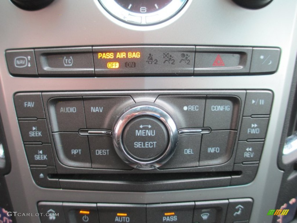 2008 Cadillac CTS 4 AWD Sedan Controls Photo #78260068