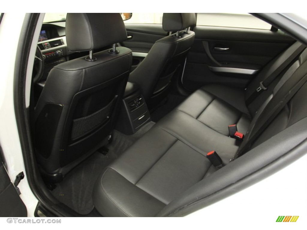 2009 BMW 3 Series 328i Sedan Rear Seat Photo #78261574